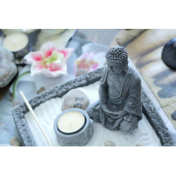 Sticker Bouddha gris avec bougie